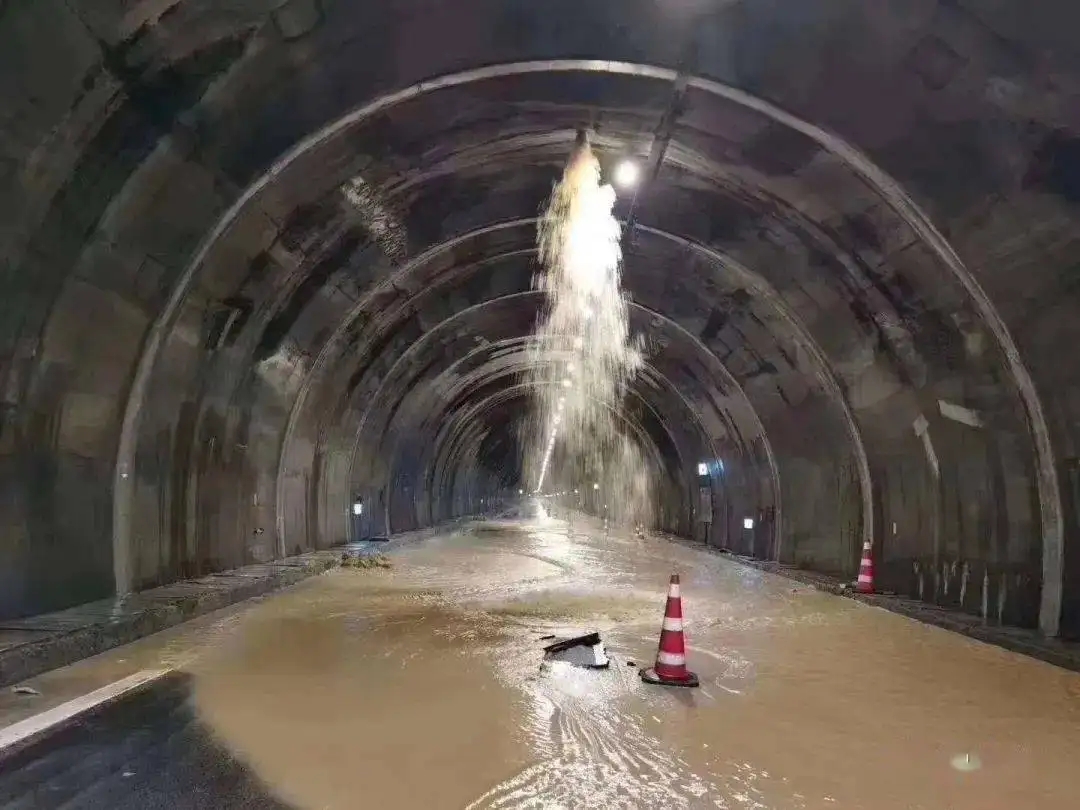 平湖隧道渗水治理